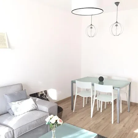 Vacation - Giralda Apartment